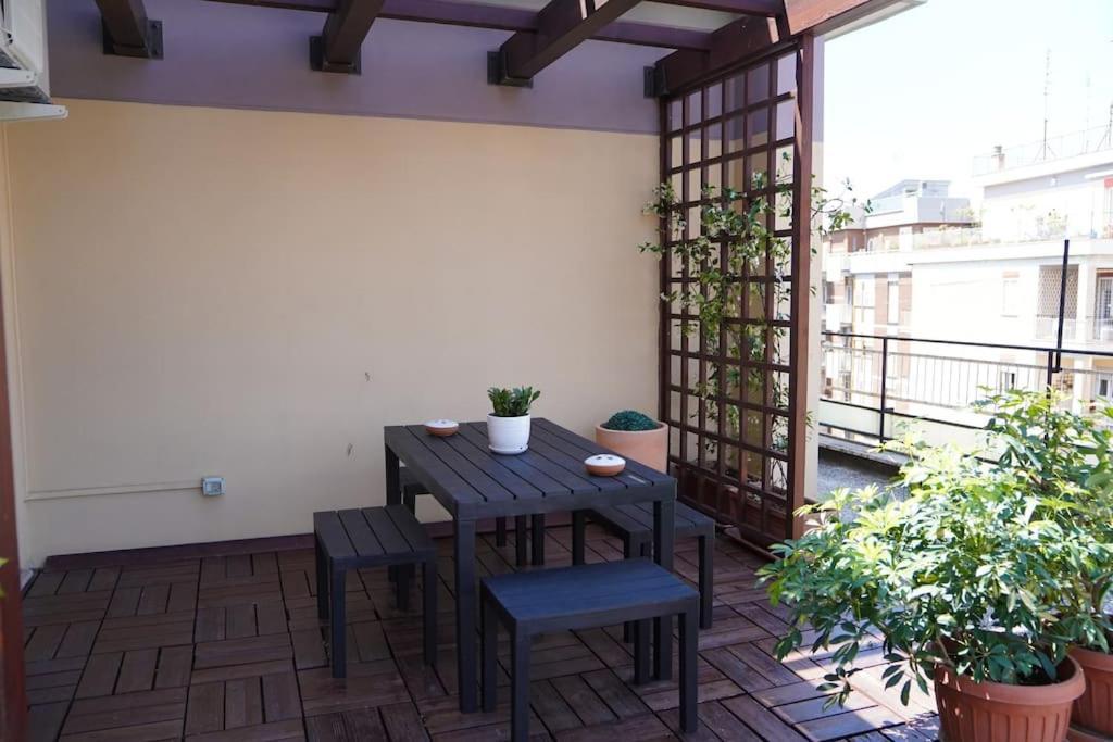 The Sun In Rome Apartamento Exterior foto